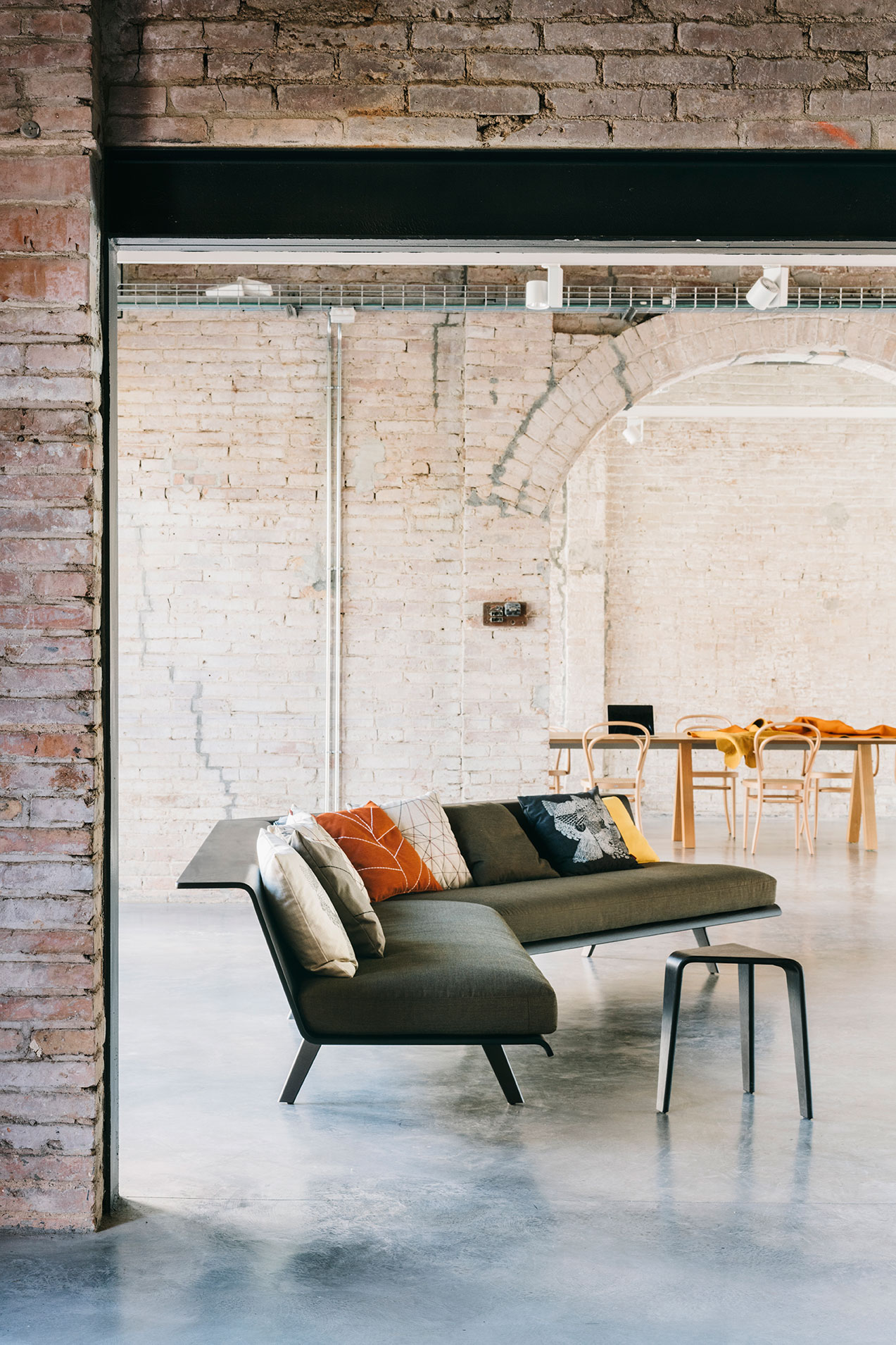 公共座椅|机场椅|办公火狐官方网站|火狐HUOHU（中国）火狐官方网站|Zinta 公共空间沙发